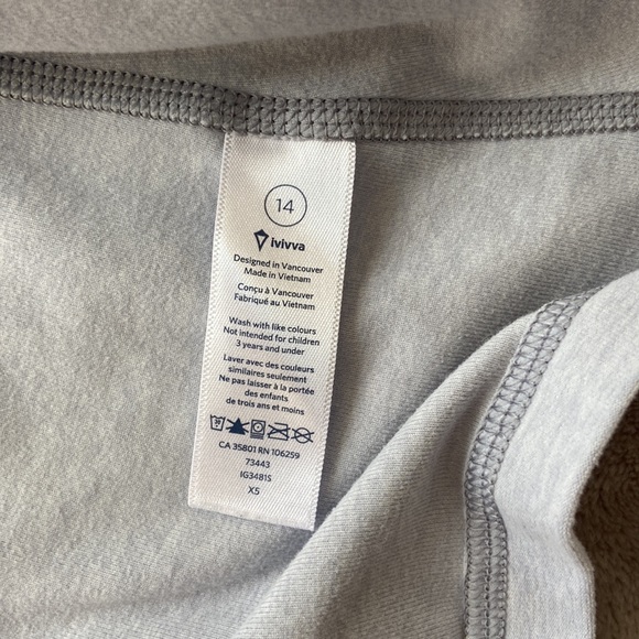 Ivivva Fours a Charm wrap long sleeve wrap shirt size 14 - Picture 5 of 5